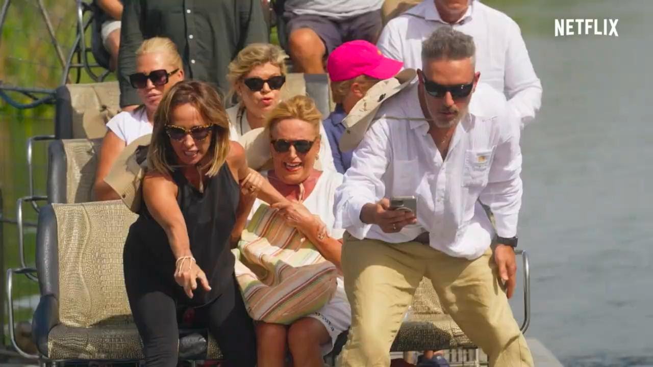 SÁLVESE QUIEN PUEDA </br>DOCU-REALITY | NETFLIX</br> Fixer